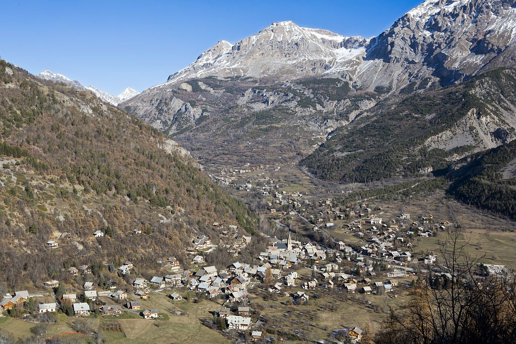 Village de Vallouise ©Pascal Saulay - Parc national des Ecrins Village de Vallouise ©Pascal Saulay - Parc national des Ecrins