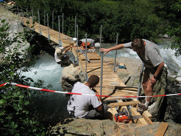 2012-08-instal-passerelle-2