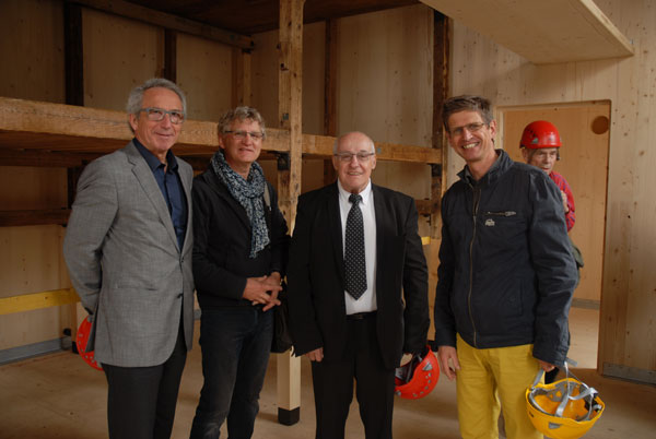 aigle-visite-salon-bois1