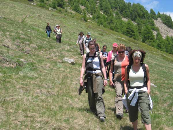 2010-06-hotesses-champsaur