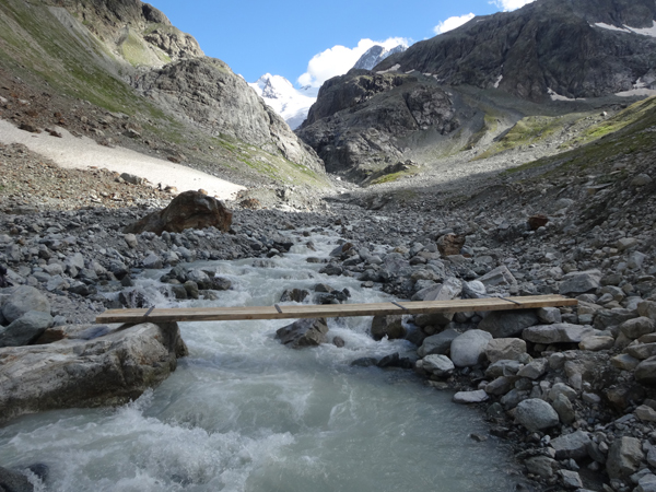 14-08-orage-sentier-oisans3