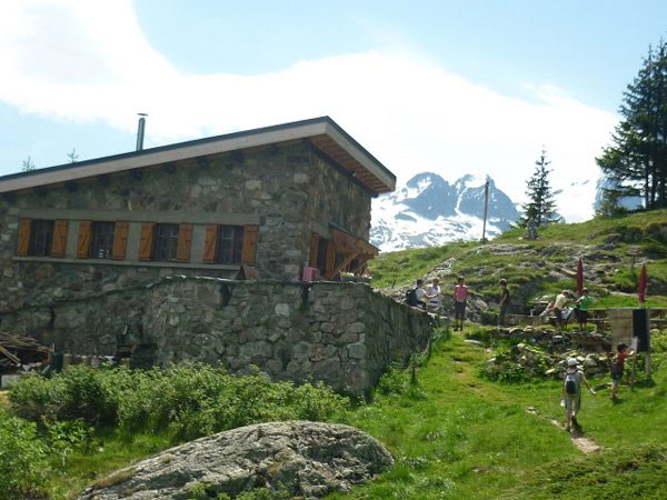 2012-ecole-freney-refuge