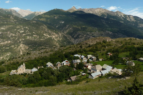 2013-jd-village-champcella