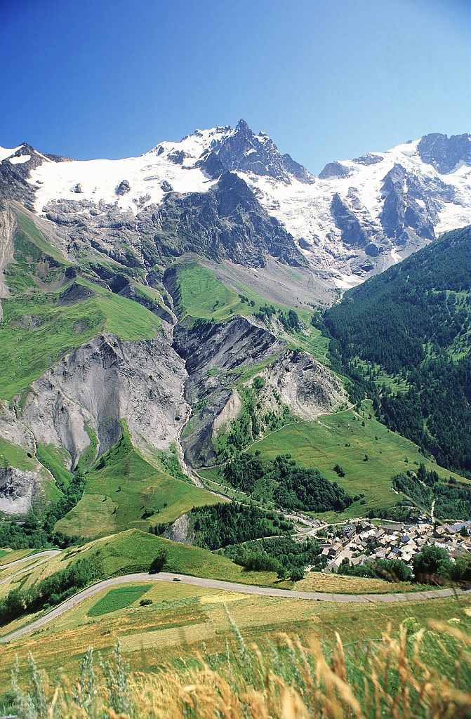 La Grave © Parc national des Ecrins La Grave © Parc national des Ecrins