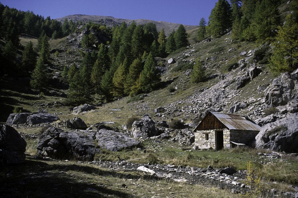 Cabane de Clot Saint Jean - Champcella © Marie-Geneviève Nicolas - Parc national des Ecrins Cabane de Clot Saint Jean - Champcella © Marie-Geneviève Nicolas - Parc national des Ecrins