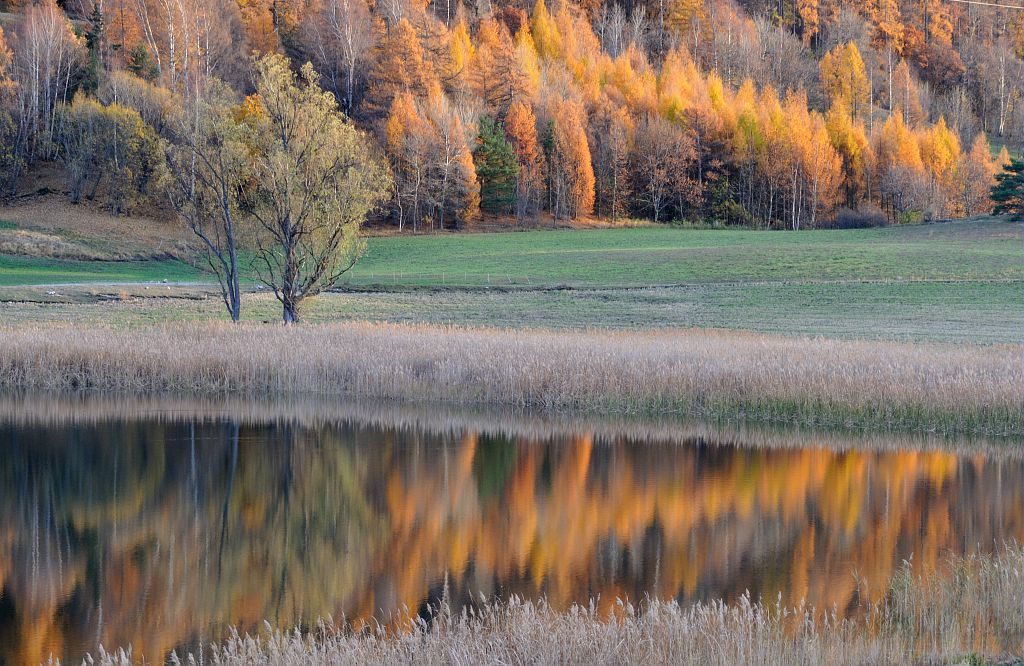 Le Lac de Siguret dans l'Embrunais - © M.Coulon - Parc national des Ecrins Le Lac de Siguret dans l'Embrunais - © M.Coulon - Parc national des Ecrins
