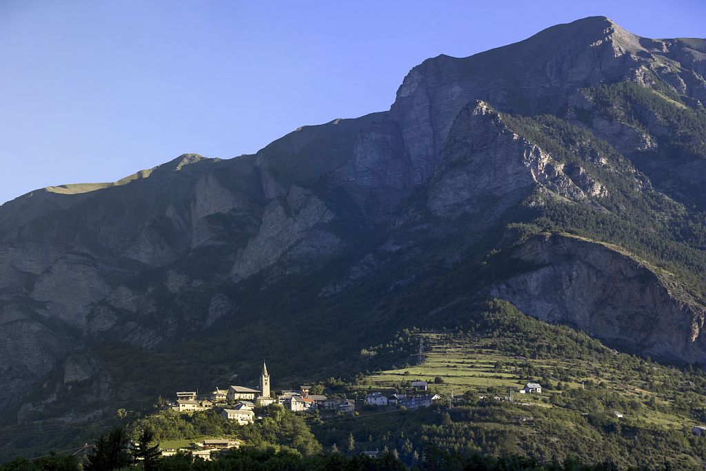 village de Châteauroux les Alpes © PNE / Saulay Pascal