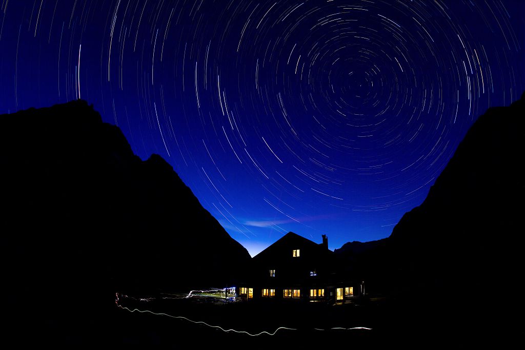Le refuge de l'Alpe de Villar-d'Arêne © PNE / Pascal Saulay