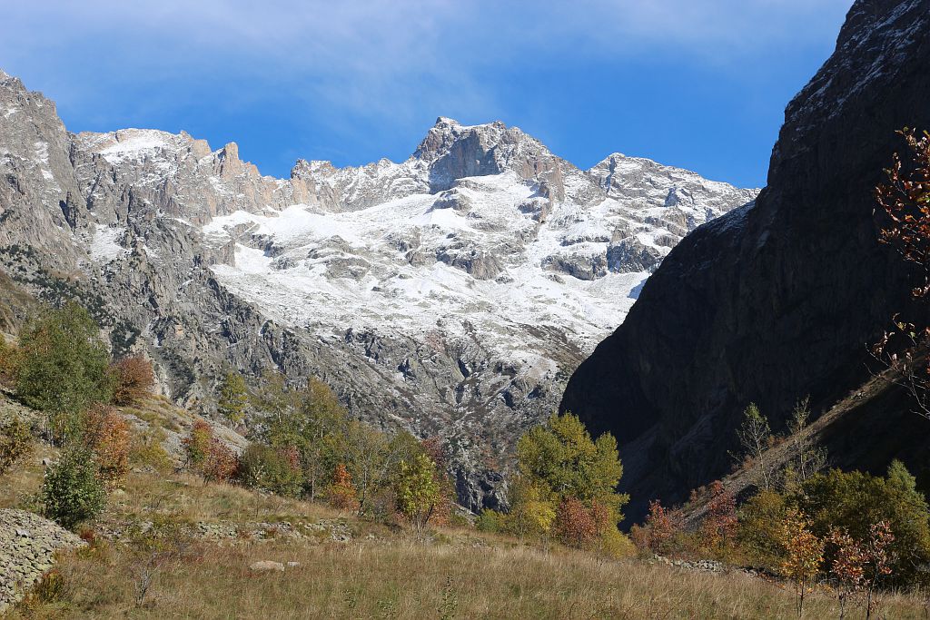 Les Arias et le glacier du grand Vallon en amont du Désert en Valjouffrey  © PNE / Christophe Albert