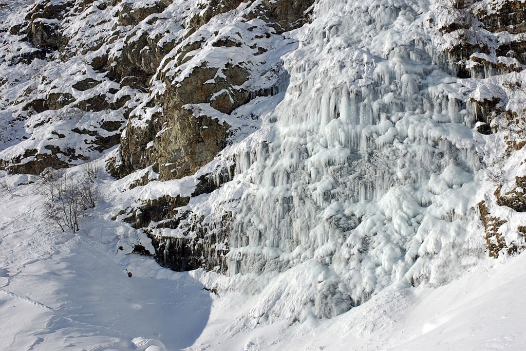 cascade du voile de la mariée © PNE / Vincent Dominique