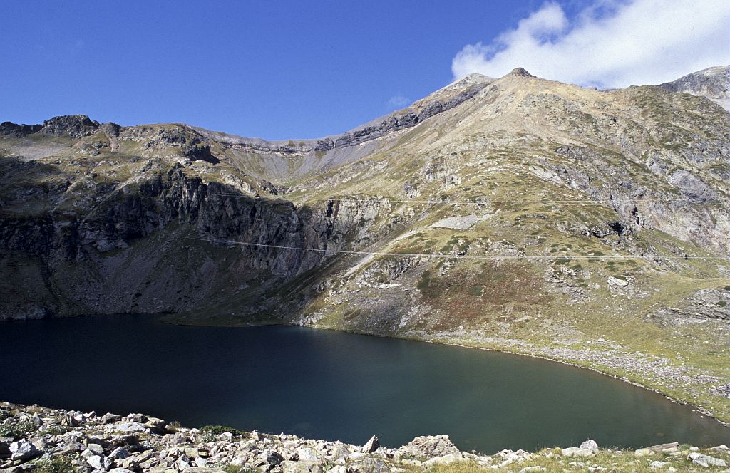 Lac de Plan Vianney © Denis Fiat - Parc national des Ecrins Lac de Plan Vianney © Denis Fiat - Parc national des Ecrins
