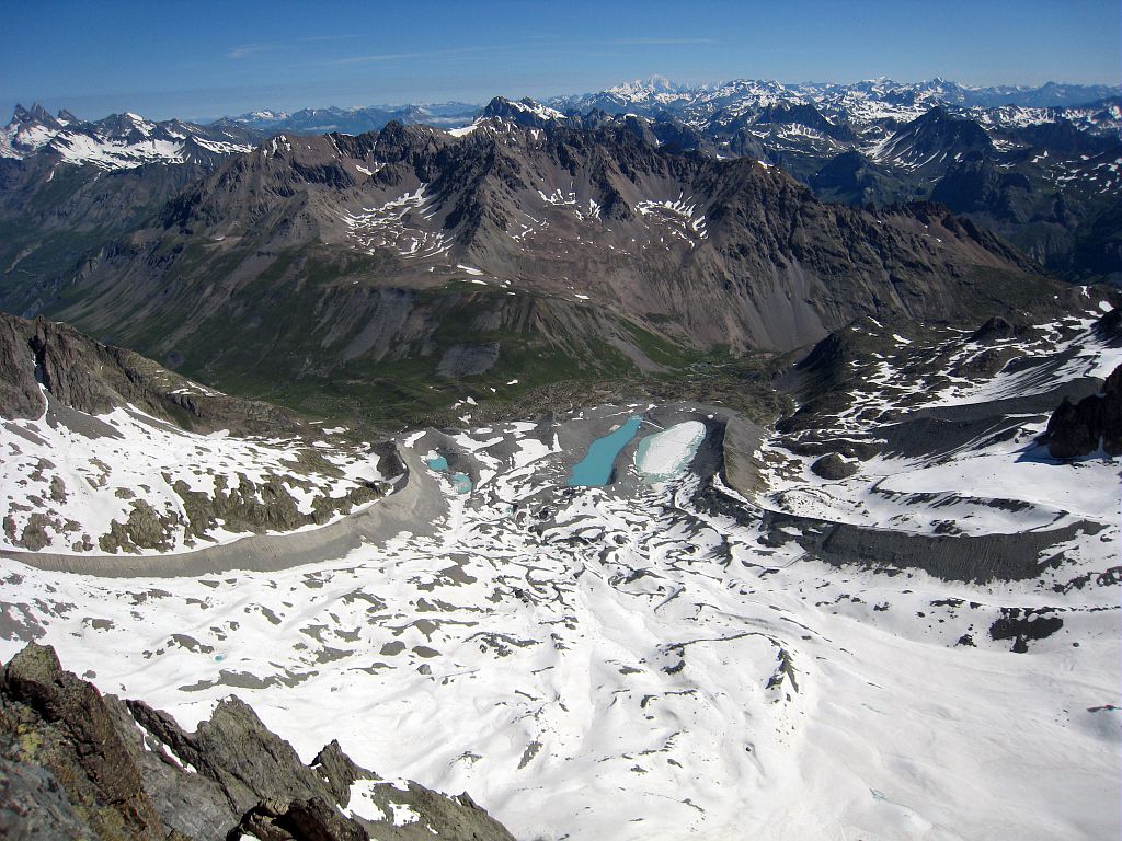 Glacier d'Arsine vu depuis l'amont - lacs d'Arsine - Combeynot sud - fonte du glacier - réchauffement climatique © Claire Broquet - Parc national des Ecrins