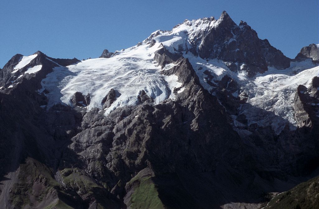 Le glacier du Tabuchet © Bernard Nicollet - Parc national des Ecrins Le glacier du Tabuchet © Bernard Nicollet - Parc national des Ecrins
