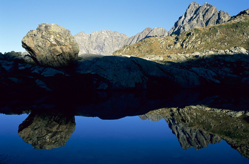 Lac Lautier, au-dessus de Villar-Loubière © Marc Corail,  Parc national des Ecrins.