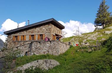 Refuge de l'Alpe du Pin