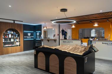 Bureau d'information Touristique de Villeneuve - La Salle les Alpes_La Salle-les-Alpes