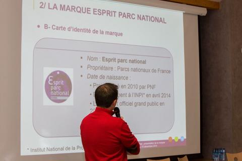 Pierrick Navizet, chargé de mission écotourisme au Parc national des Ecrins - Conseil économique, social et culturel du Parc national des Ecrins - 15 dec 2014 - Ancelle (05) - © Pascal Saulay - Parc national des Ecrins 