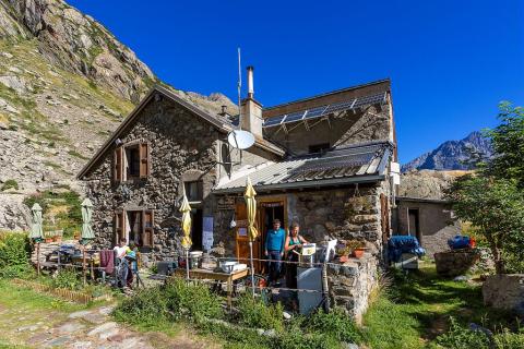 Refuge de la Lavey  © B-Bodin - Parc national des Écrins