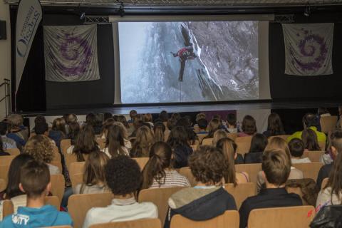 seance scolaire montagnes et sciences 2015 au Bourg d'Oisans, avec le Parc national des Ecrins