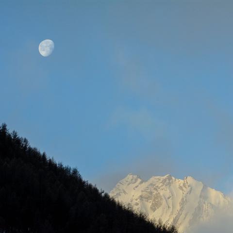 quasi pleine lune début janvier 2018 © M.Coulon - Parc national des Écrins