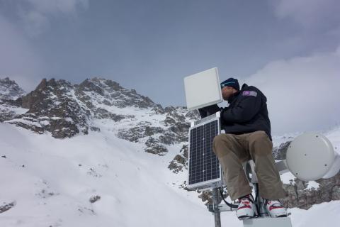 Maintenant équipement prise de vue Glacier Blanc - fev 2018 - - photo T.Maillet - Parc national des Ecrins