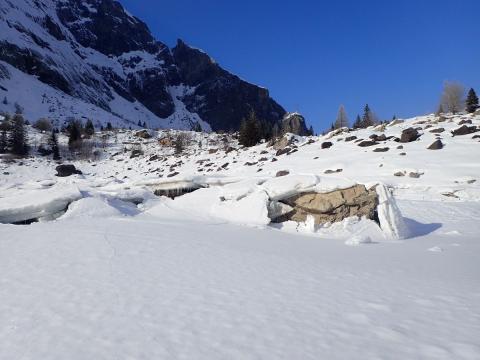Lac Lauvitel - hiver 2018 - niveau très bas - photos S.Derivaz - J.Forêt Parc national des Écrins