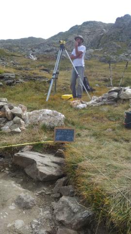 Archéologie sur le plateau d'Emparis - © R.Bonet - Parc national des Ecrins