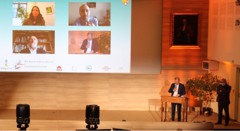 Déclaration finale. De gauche à droite et de haut en bas : en visio, Hélène Soubelet (FRB), Arnaud Schwartz (FNE), Bernard Chevassus-au-Louis (Humanité-Biodiversité) et dans la salle, Dr Pierre Souvet (ASEF) et Dr Jean-Yves Gauchot (FSVF)