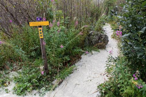 Sentier rive droite du Pré de madame Carle inondé. Thierry Maillet - PNE