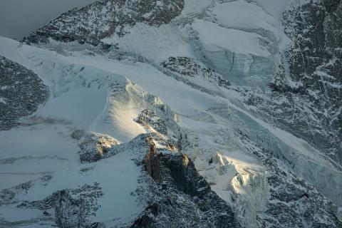 La Meije versant nord, le soir au coucher du soleil © M. Coulon - PNE