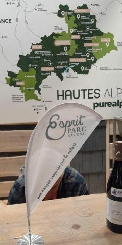 Esprit parc national sur le stand des Hautes-Alpes © Domaine du Mont-Guillaume