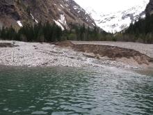 Lac Lauvitel  - 2 mai 2015 - avalanche - photo J-Forêt - Parc national des Ecrins