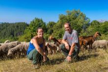 Florence et Jean-Michel Martin du GAEC du Caire © B. Bodin - PNE
