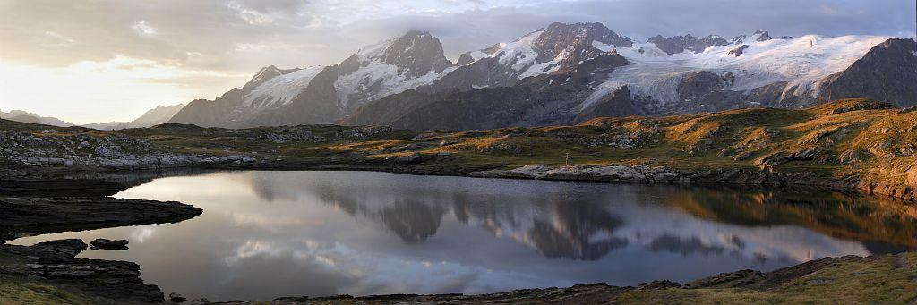 Lac noir - plateau d'Emparis © Denis Fiat - Parc national des Ecrins