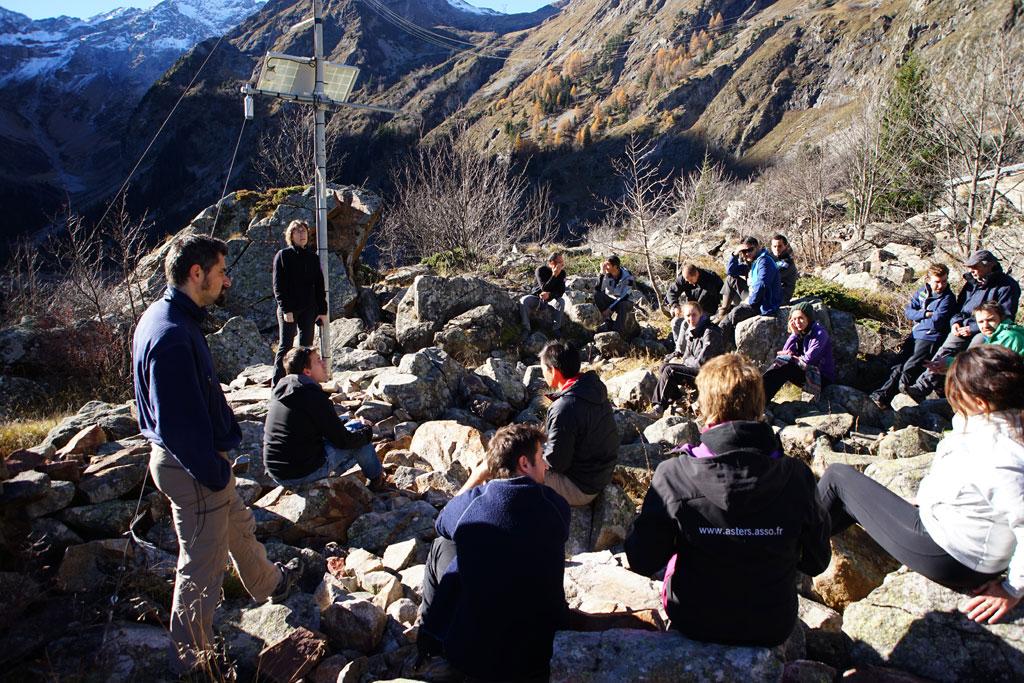 15-11 séminaire lacs sentinelles Bourg d'Oisans - parc national des Ecirns - photos julien Heuret - Asters