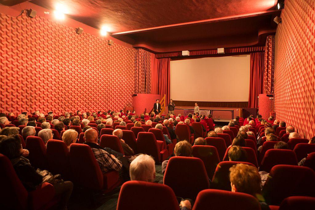 Projection film bouquetin au Royal -  © P.Saulay - Parc national des Ecrins