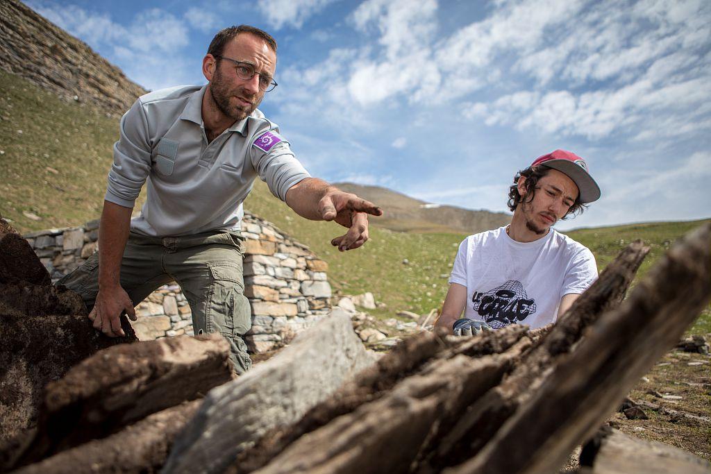 rénovation abri de l'hivernet - 2017 © @ Pascal Saulay - Parc national des Ecrins