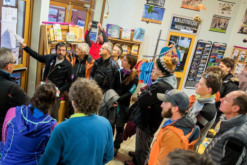 Comptage bouquetins briefing Maison de la vallée Champsaur - janvier  2018 - © P.Saulay - Parc national des Ecrins