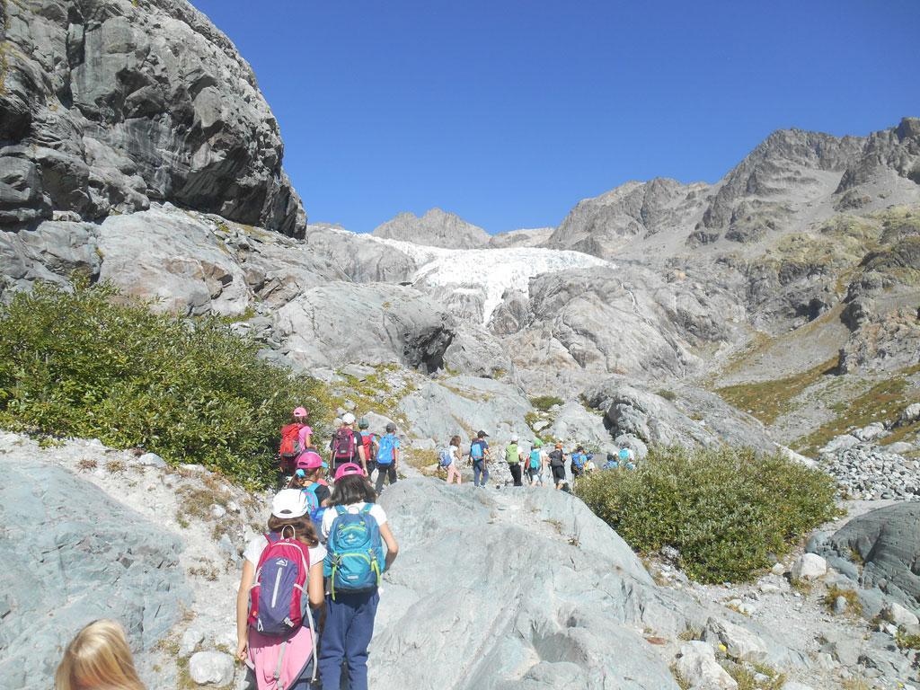 En Vallouise, au fil de l'eau avec les CM1/CM2 - Jeunes découveurs 2019-2020 - Parc national des Ecrins