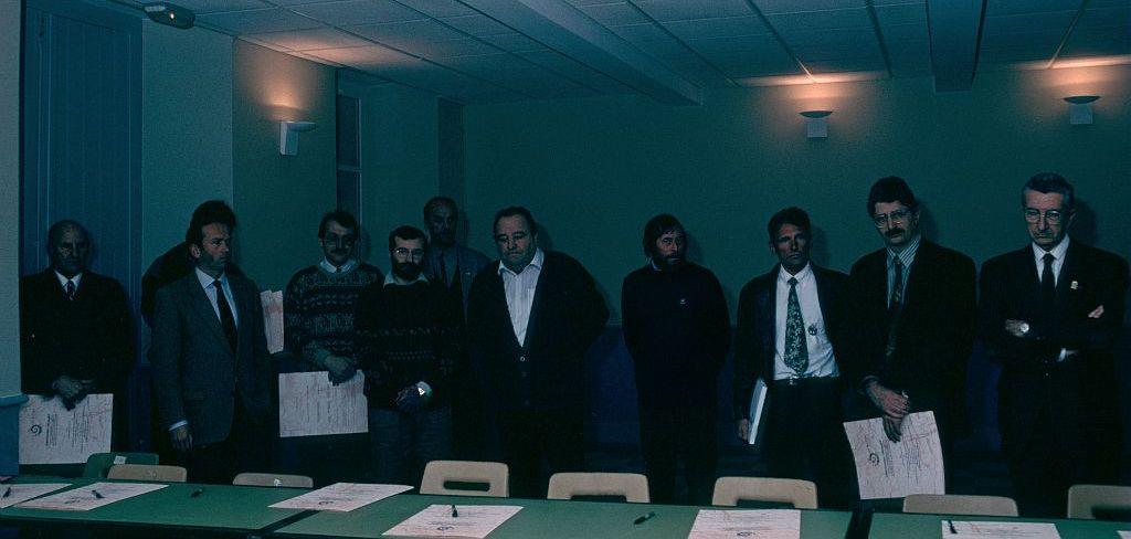 Signature de la convention escalade et alpinisme en février 1992 © PNE