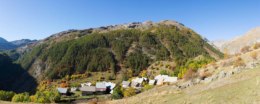 Village de Dormillouse © T. Maillet - PNE