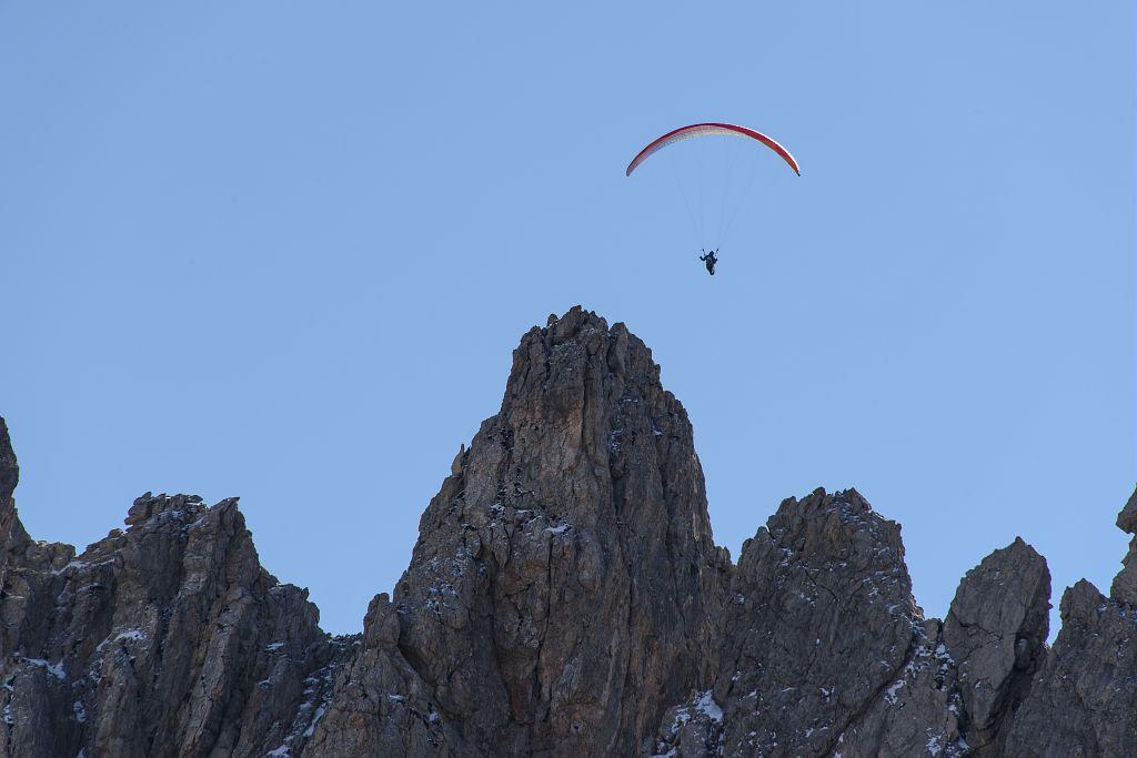 Parapente en montagne © M. Coulon - PNE
