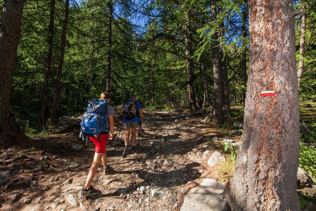 Sur le GR54 © T. Maillet - PNE