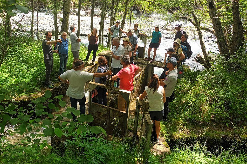 Visite des canaux de La Motte par le conseil scientifique © M. Corail - PNE