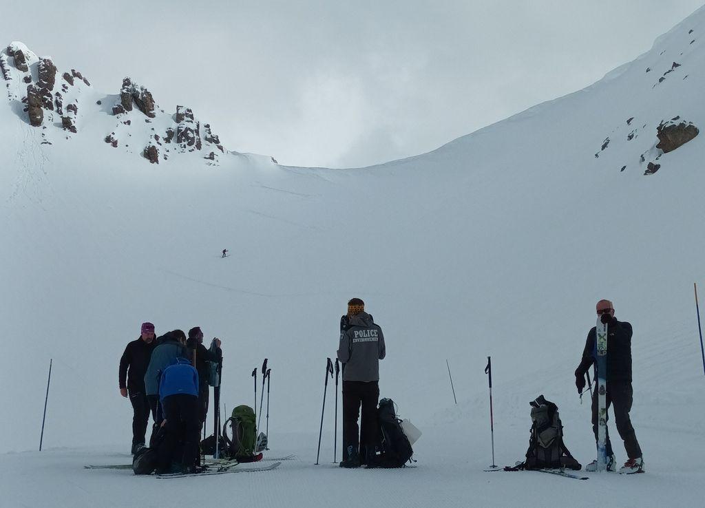 Départ pour le lac des Pisses © Emmanuel Evin