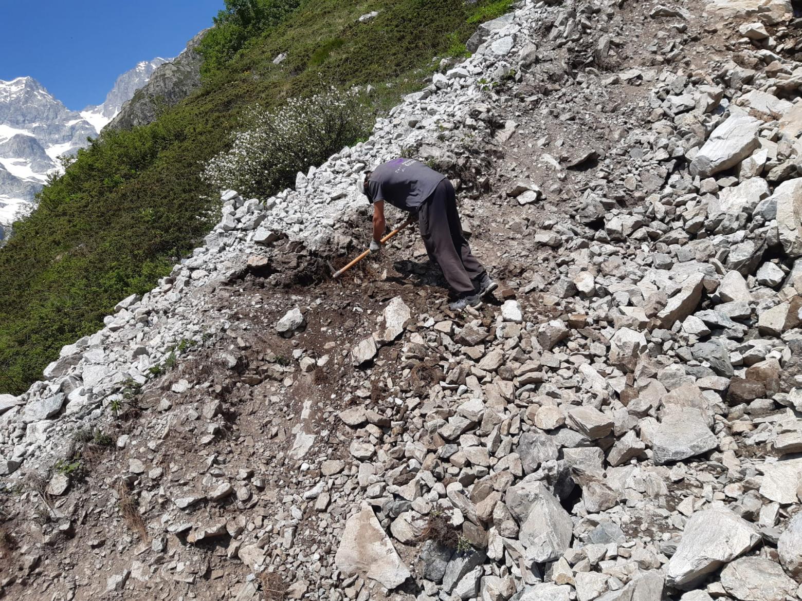 Travaux dans le vallon des Bans © PNE