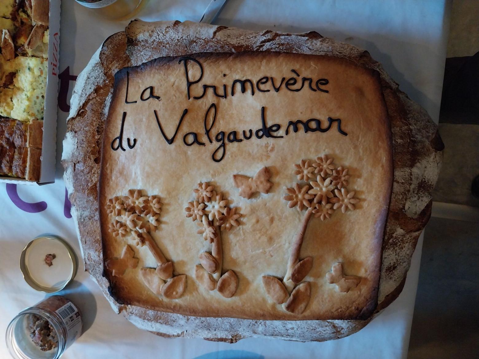 Un pain en l'honneur de la primevère du Valgaudemar