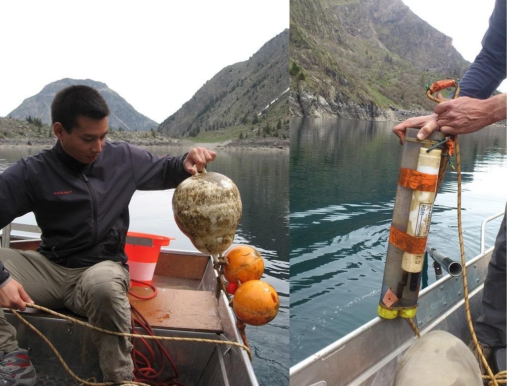 Installation de la sonde multiparamétrique ©Parc national des Ecrins