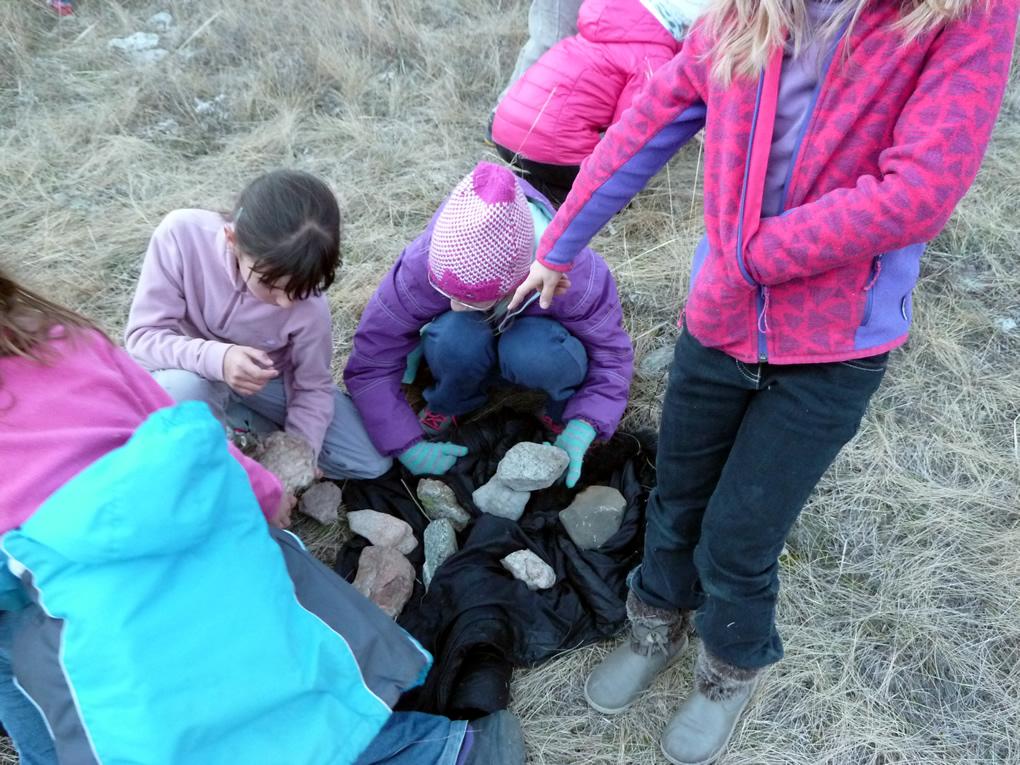 projet pédagogique école des Vigneaux - Découverte des roches, avec le parc national des Ecrins - 2015-2016