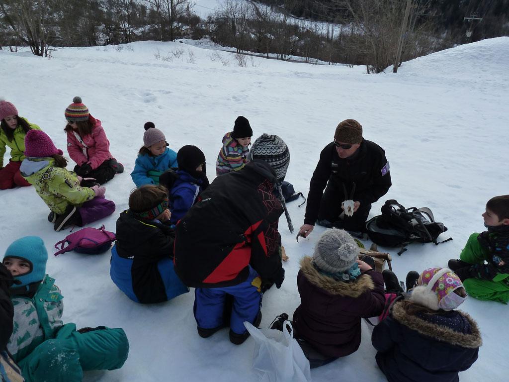 Séance traces, janvier 2018 avec le Parc national des Ecrins - ecole Freissinières 